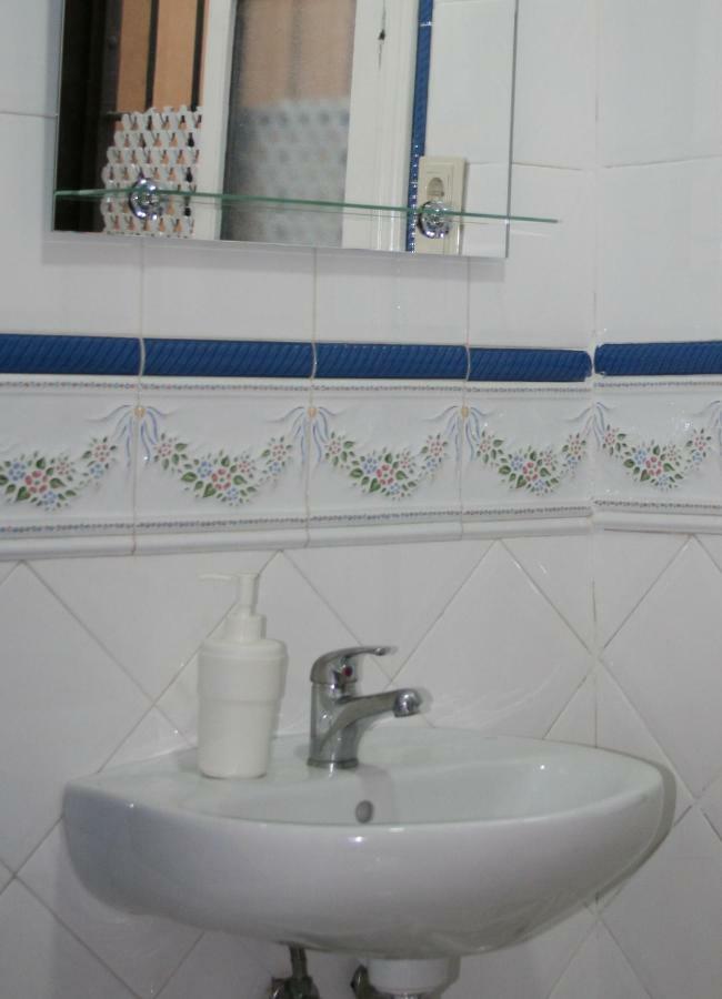 Alcaiceria Apartment Granada Bagian luar foto